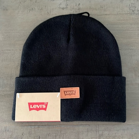 Levi's Other - Black Levi’s Leather Patch Cuffed Beanie